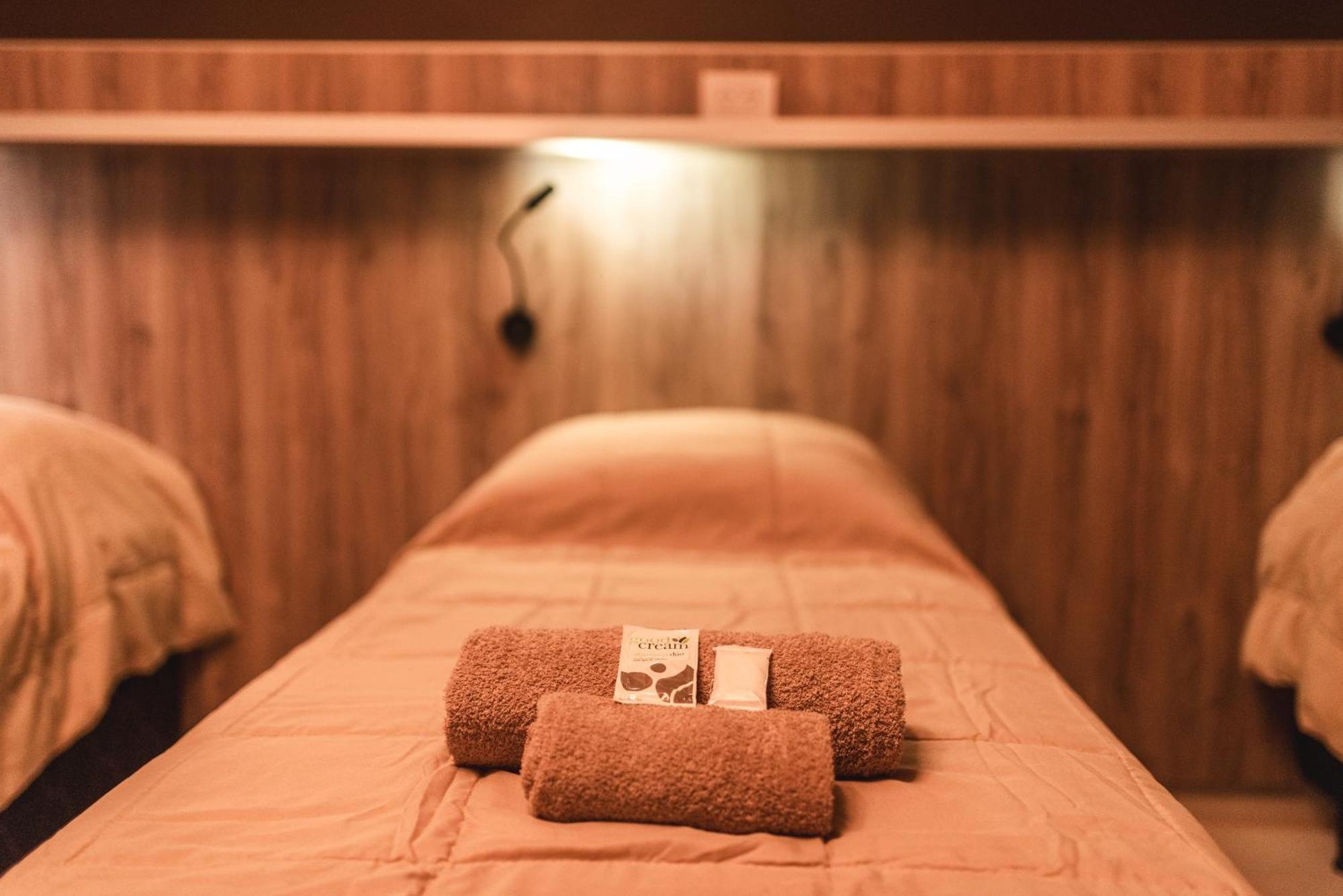 Hotel Boutique Genova Пуерто Игуасу Екстериор снимка