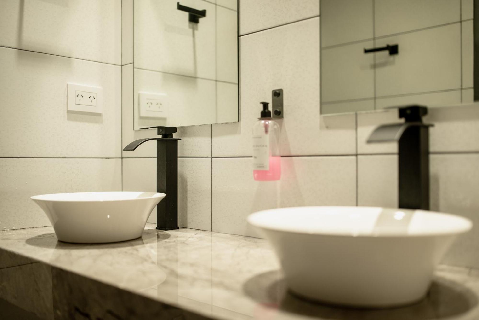 Hotel Boutique Genova Пуерто Игуасу Екстериор снимка