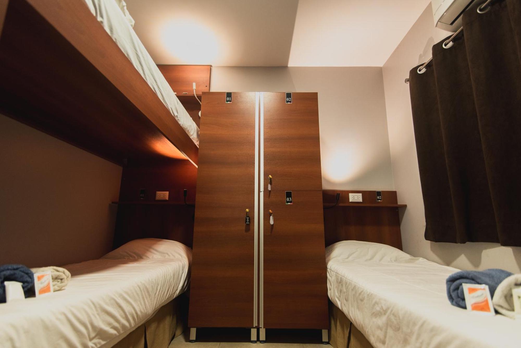 Hotel Boutique Genova Пуерто Игуасу Екстериор снимка